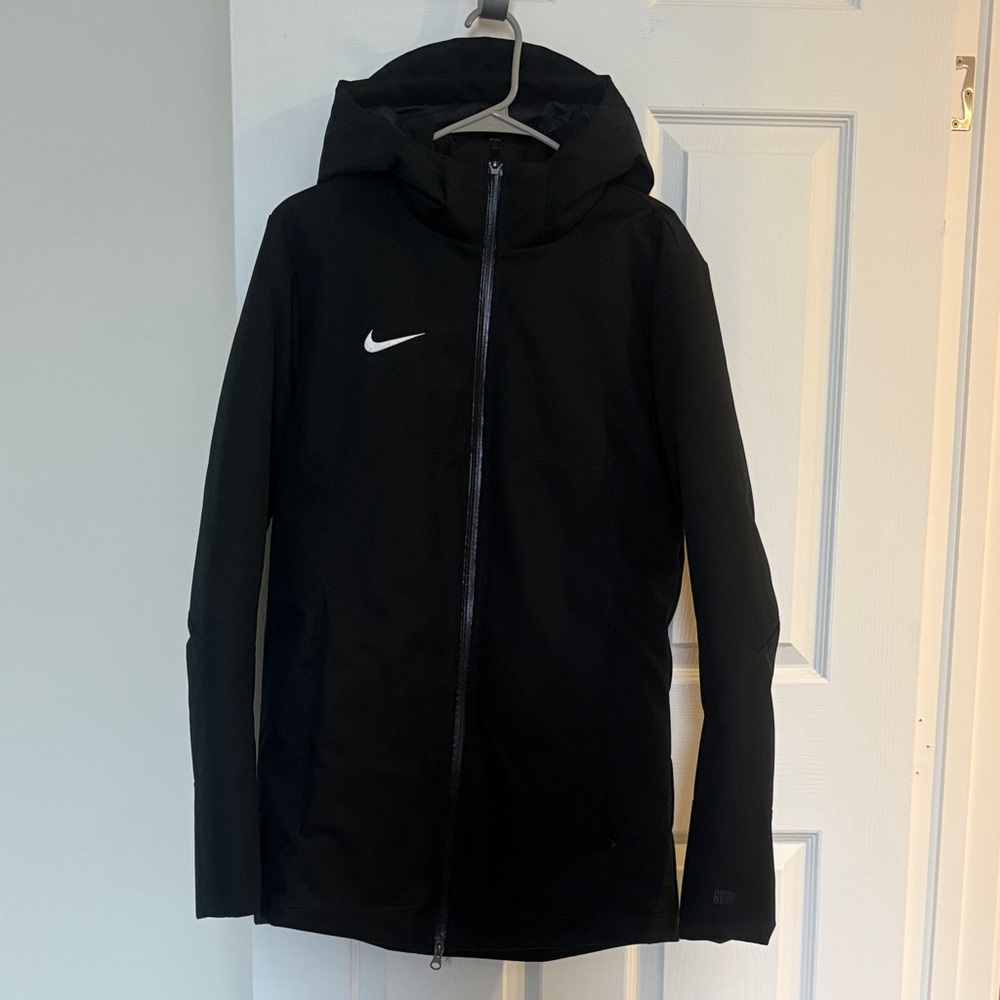 Nike Black Full-Zip Hooded Jacket